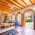 Дом отдыха The Grandma House *