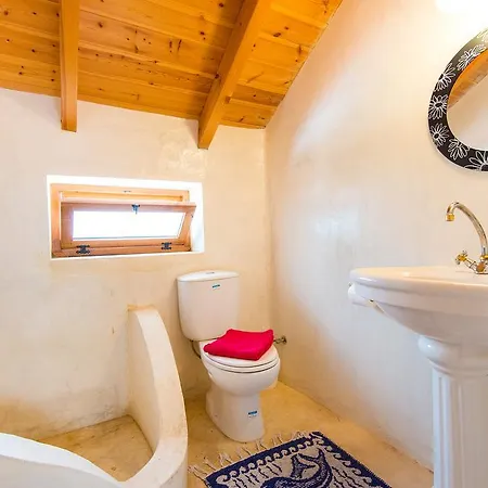 The Grandma House * Jaliszósz